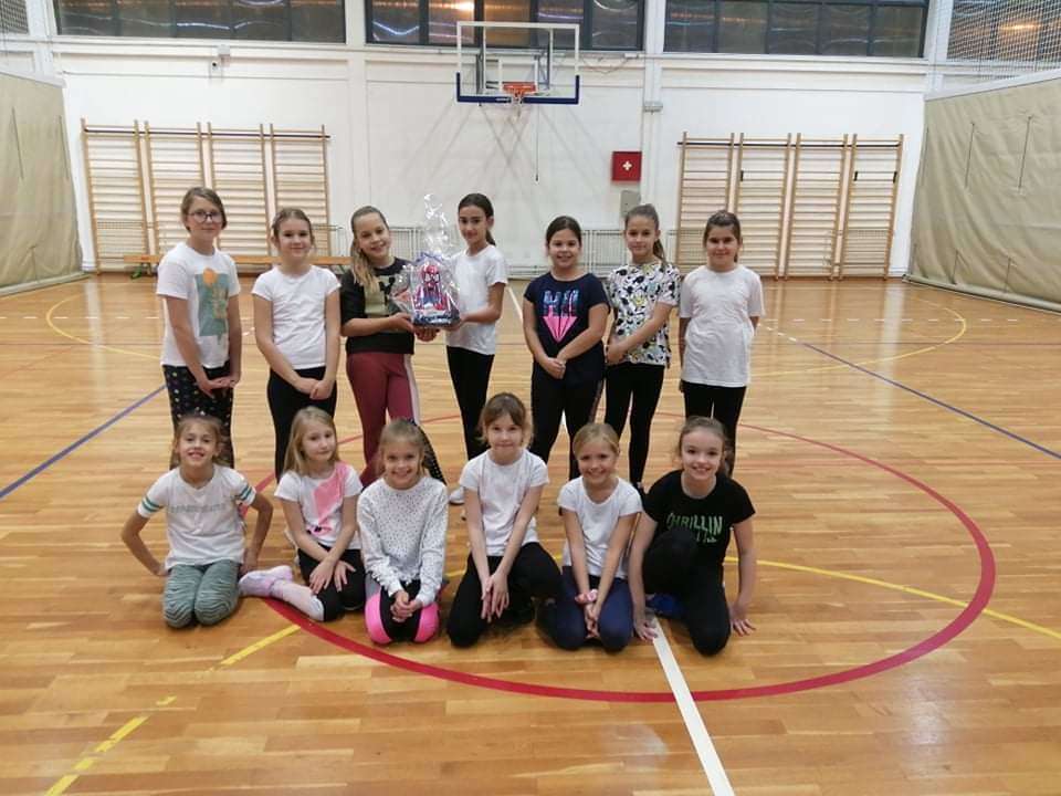 »Budi moj sveti Nikola!«: Sv. Nikola u dubrovačkom Caritasu podijelio darove djeci