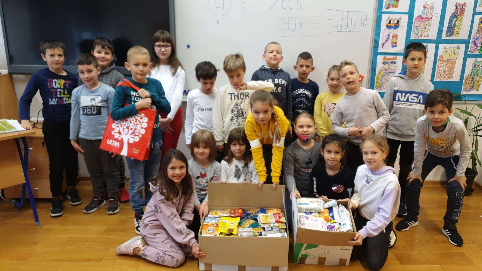 Učenici Osnovne škole Lapad pokazali veliko ‘’Lapadsko srce’’ prikupljanjem pomoći za djecu izbjeglice iz Ukrajine