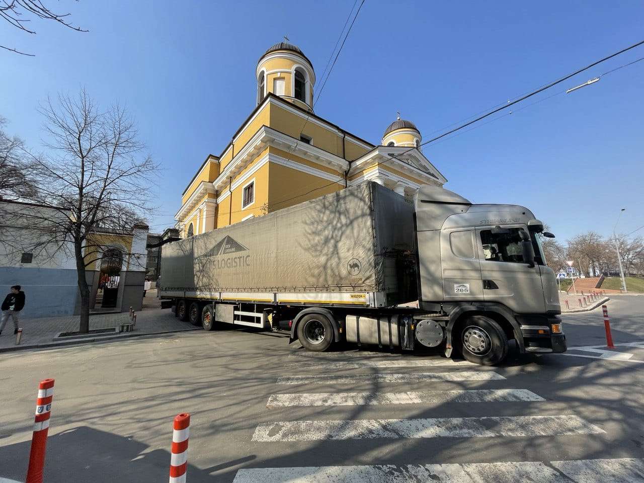20 tona humanitarne pomoći stiglo u Kijev - Ukrajinci zahvalili emotivnim porukama