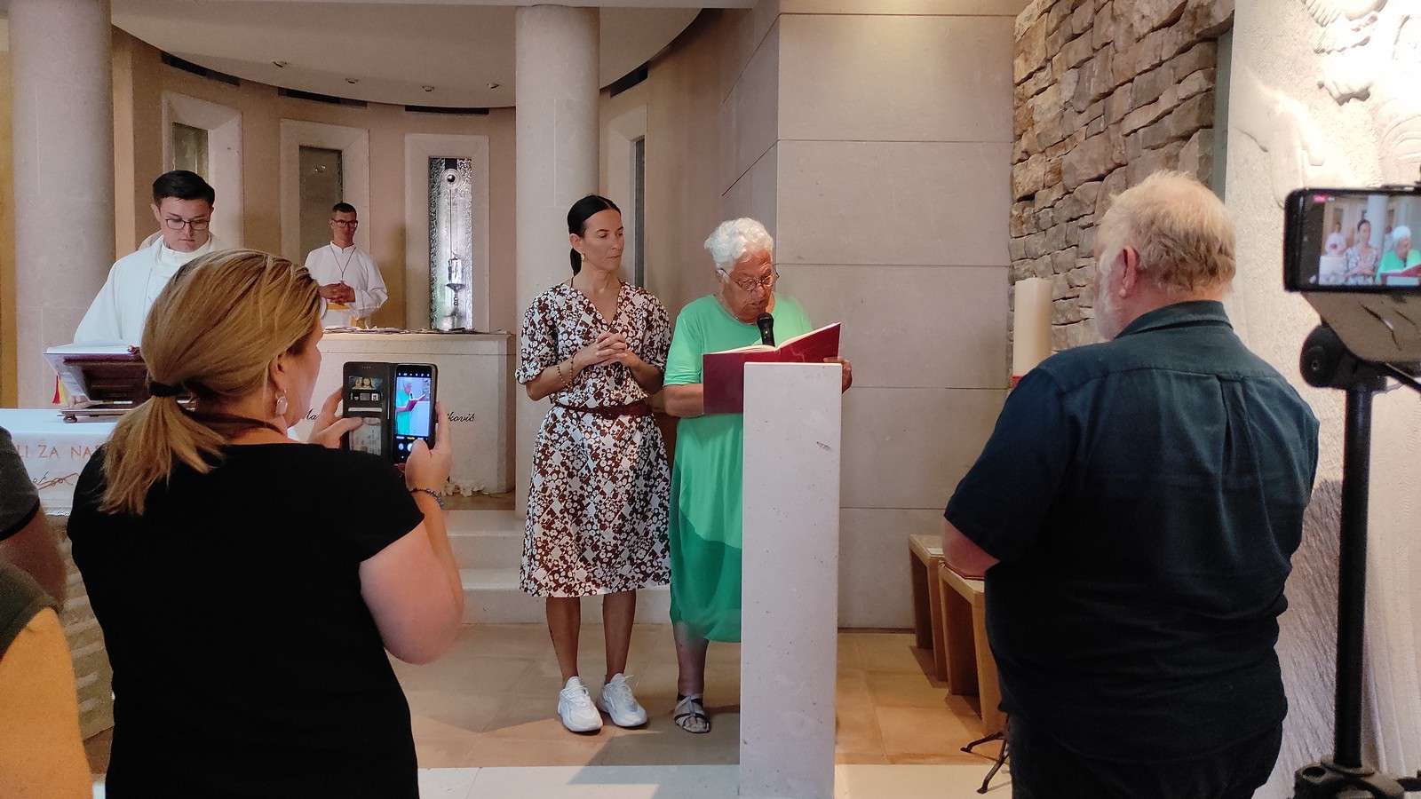''Blaženici u pohode'' - hodočašće volontera Caritasa Dubrovačke biskupije u Blato