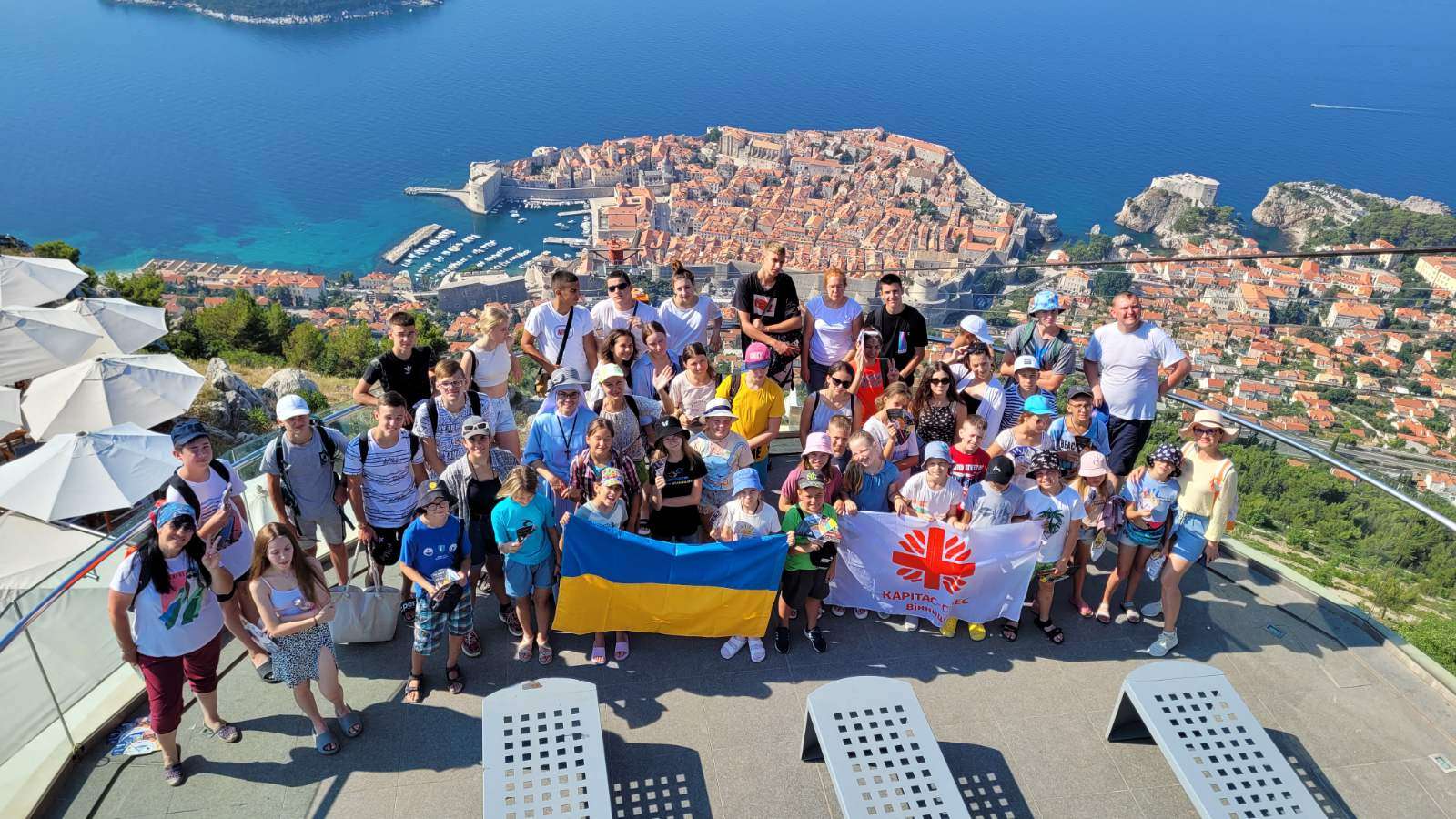 U ZAGRLJAJU LIBERTASA Prva skupina djece iz Ukrajine boravila u Dubrovniku u organizaciji Caritasa: ‘’Hvala vam svima!”