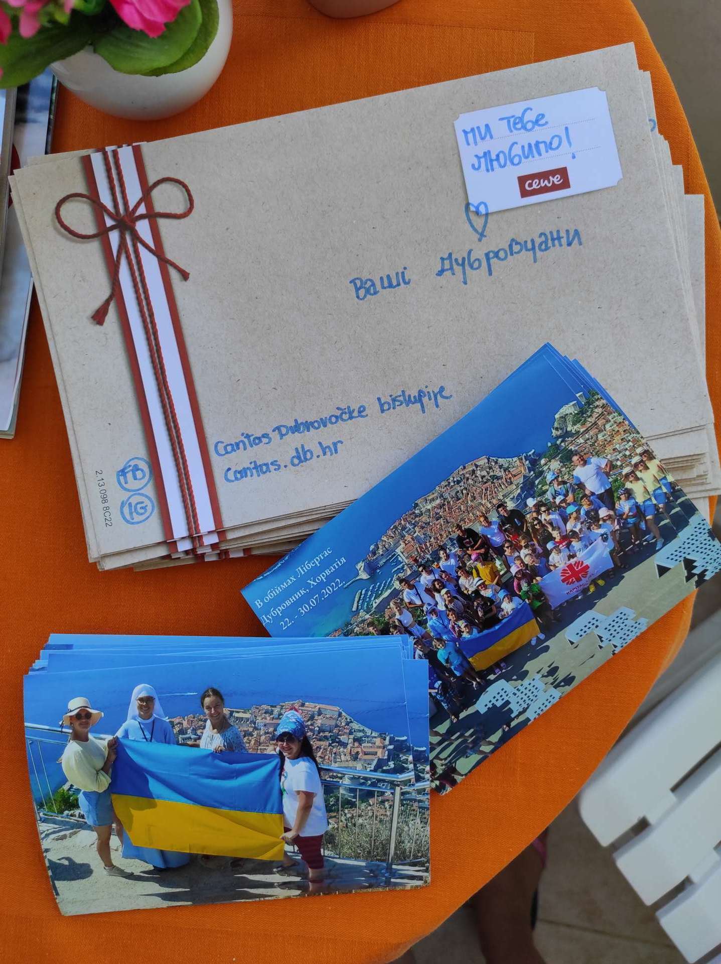 U ZAGRLJAJU LIBERTASA Prva skupina djece iz Ukrajine boravila u Dubrovniku u organizaciji Caritasa: ‘’Hvala vam svima!”