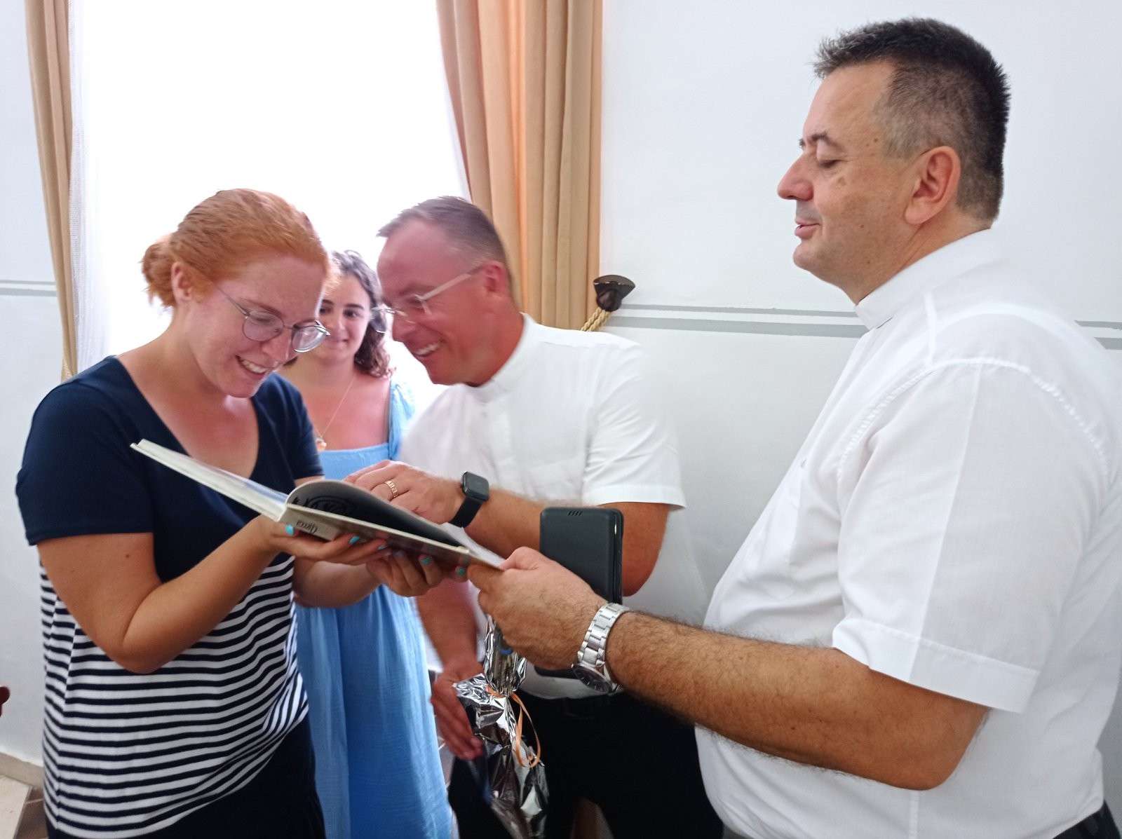 U ZAGRLJAJU LIBERTASA Caritas Dubrovačke biskupije ''zagrlio'' i drugu skupinu ukrajinske djece na ljetovanju