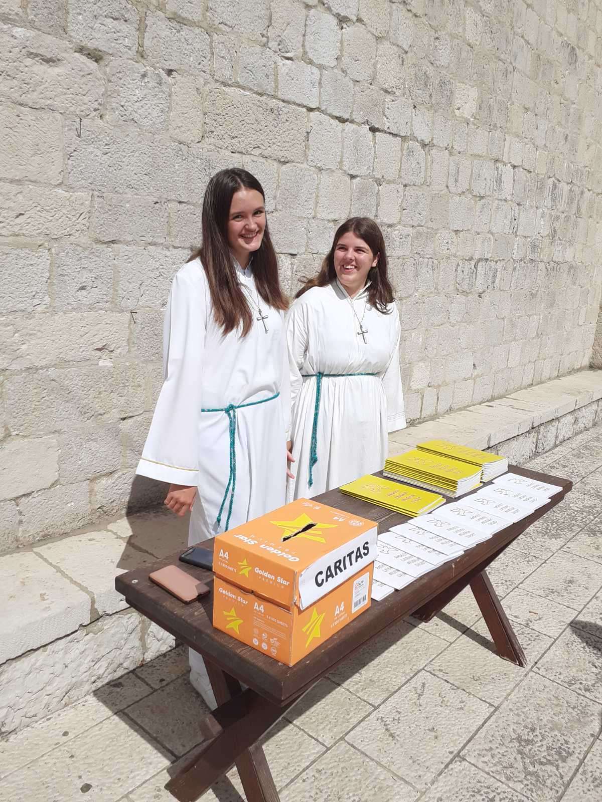 Putem akcije “Caritasove bilježnice” vjernici u svojim župama i crkvama i ove godine pomogli potrebitima
