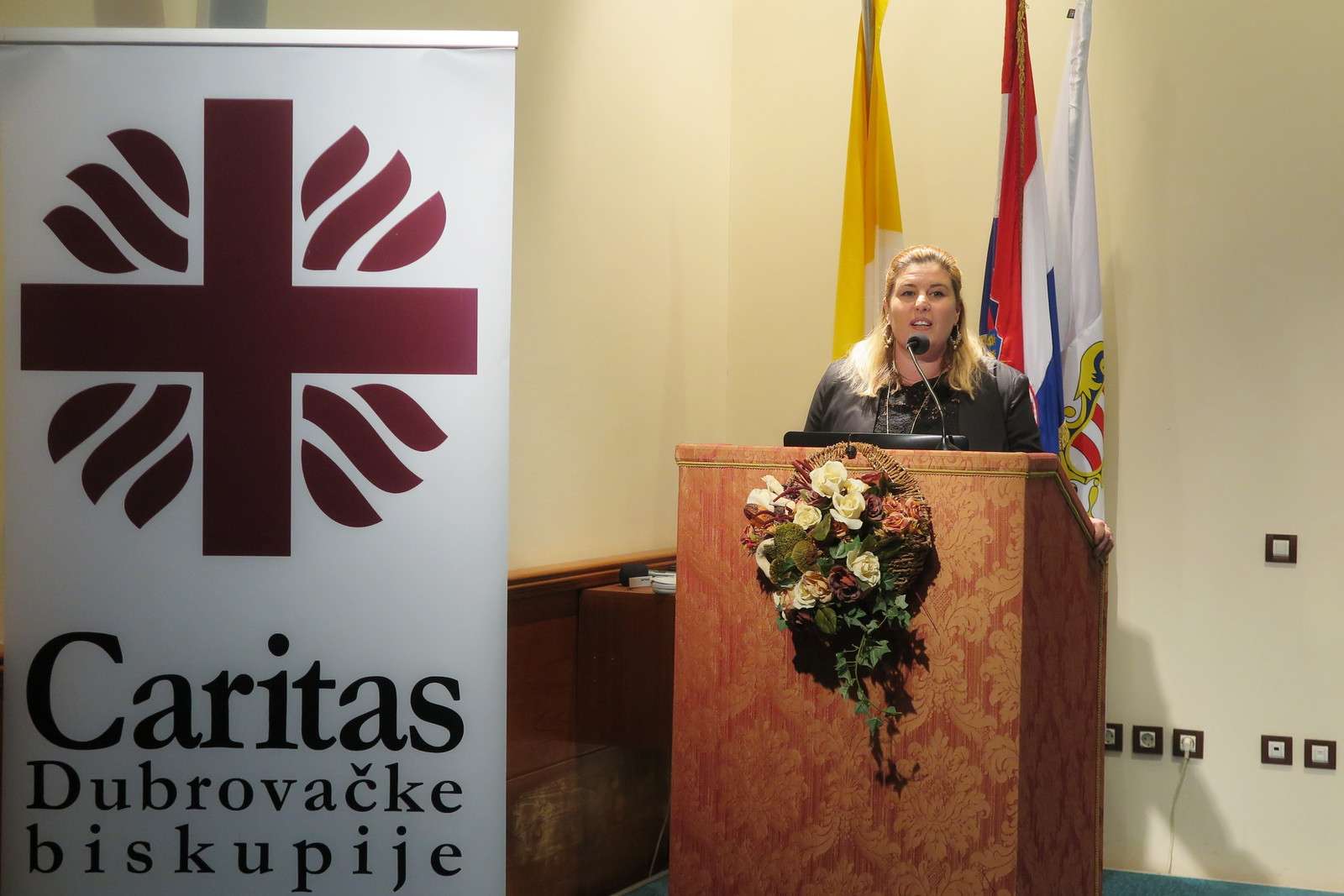 Maja Jakšić: Naša djeca očajnički trebaju i žele roditelje koji ih vode i pokazuju im put