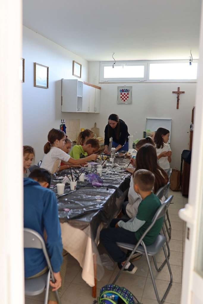Mladi volonteri i ove godine u akciji 72 sata bez kompromisa pomogli potrebitima Caritasa