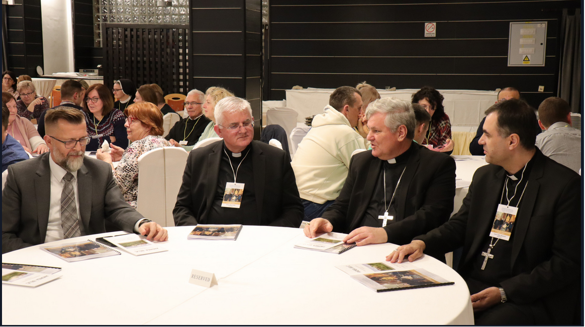 U Topuskom održani Nacionalni studijski dani obiteljskog pastorala i pastorala osoba s invaliditetom