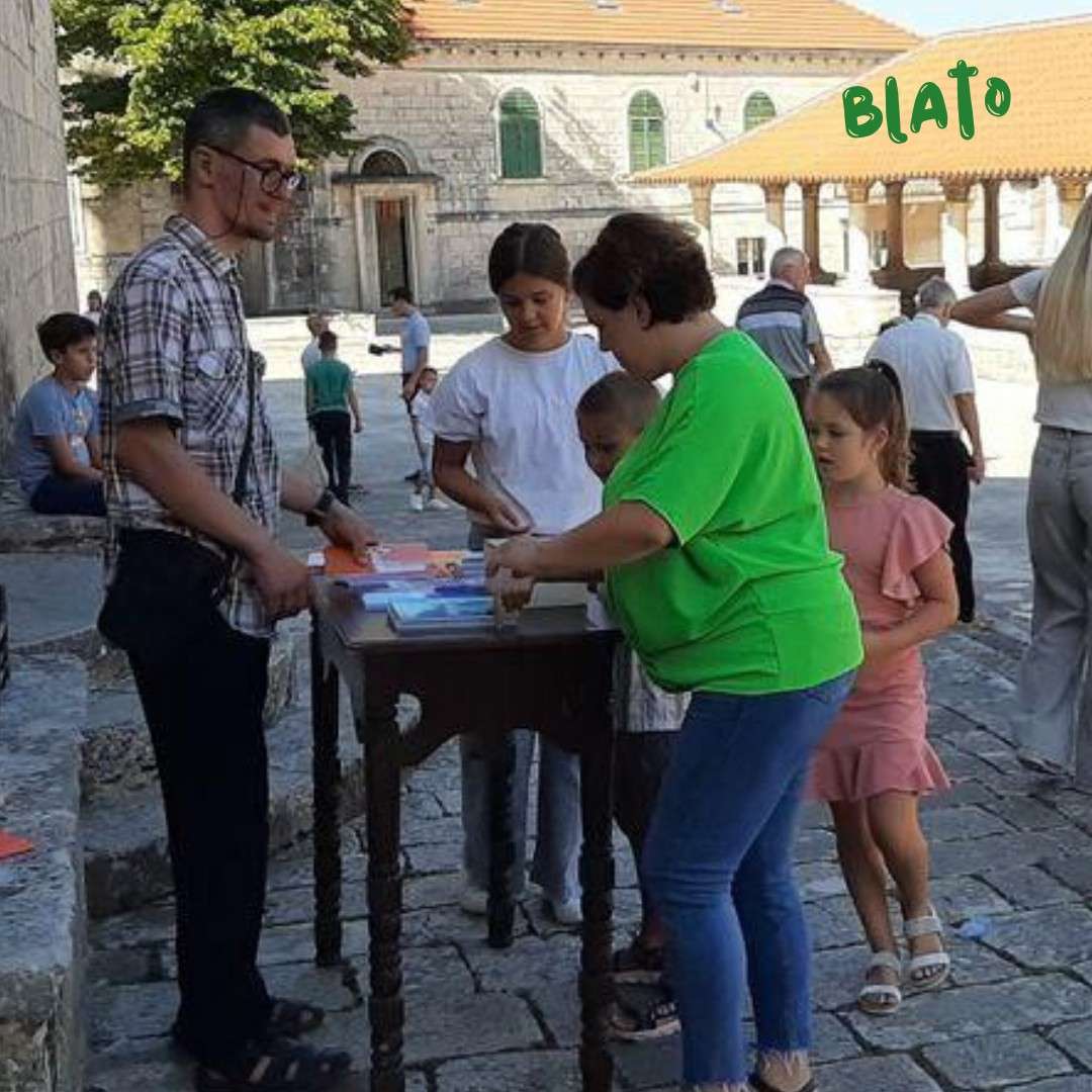 Pomoć školarcima kroz sudjelovanje u akciji Caritasovih bilježnica