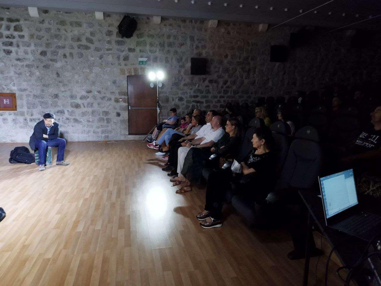 U sklopu Tjedna Caritasa izvedena predstava ''Ženici''