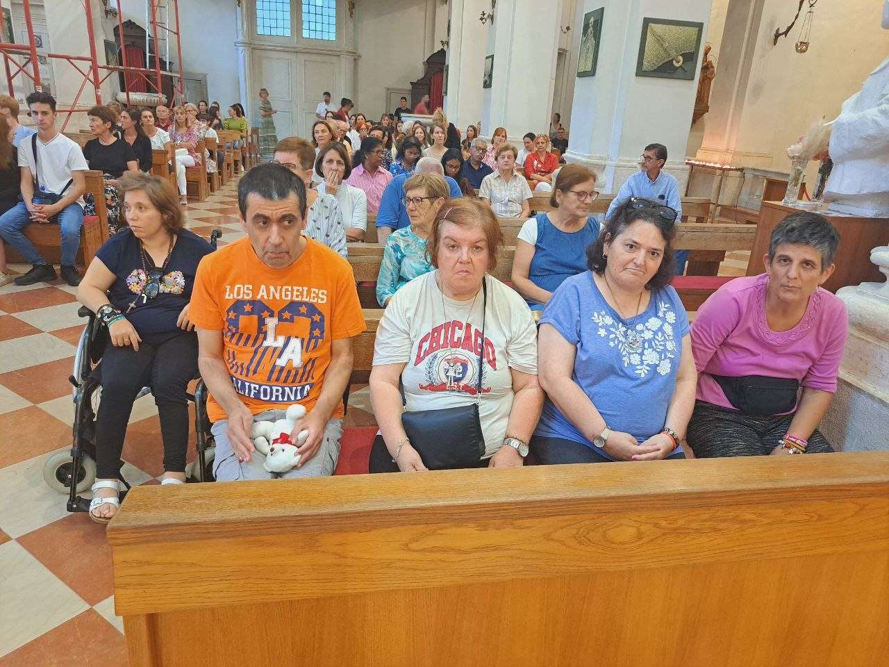 Završetak Tjedna Caritasa: Sveta misa, humanitarna izložba, lutrija i druženje
