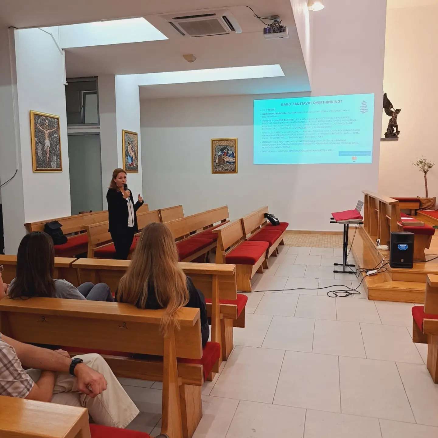 Održano predavanje za mlade na temu "Kako se brinuti o mentalnom zdravlju: Različite tehnike i pristupi"