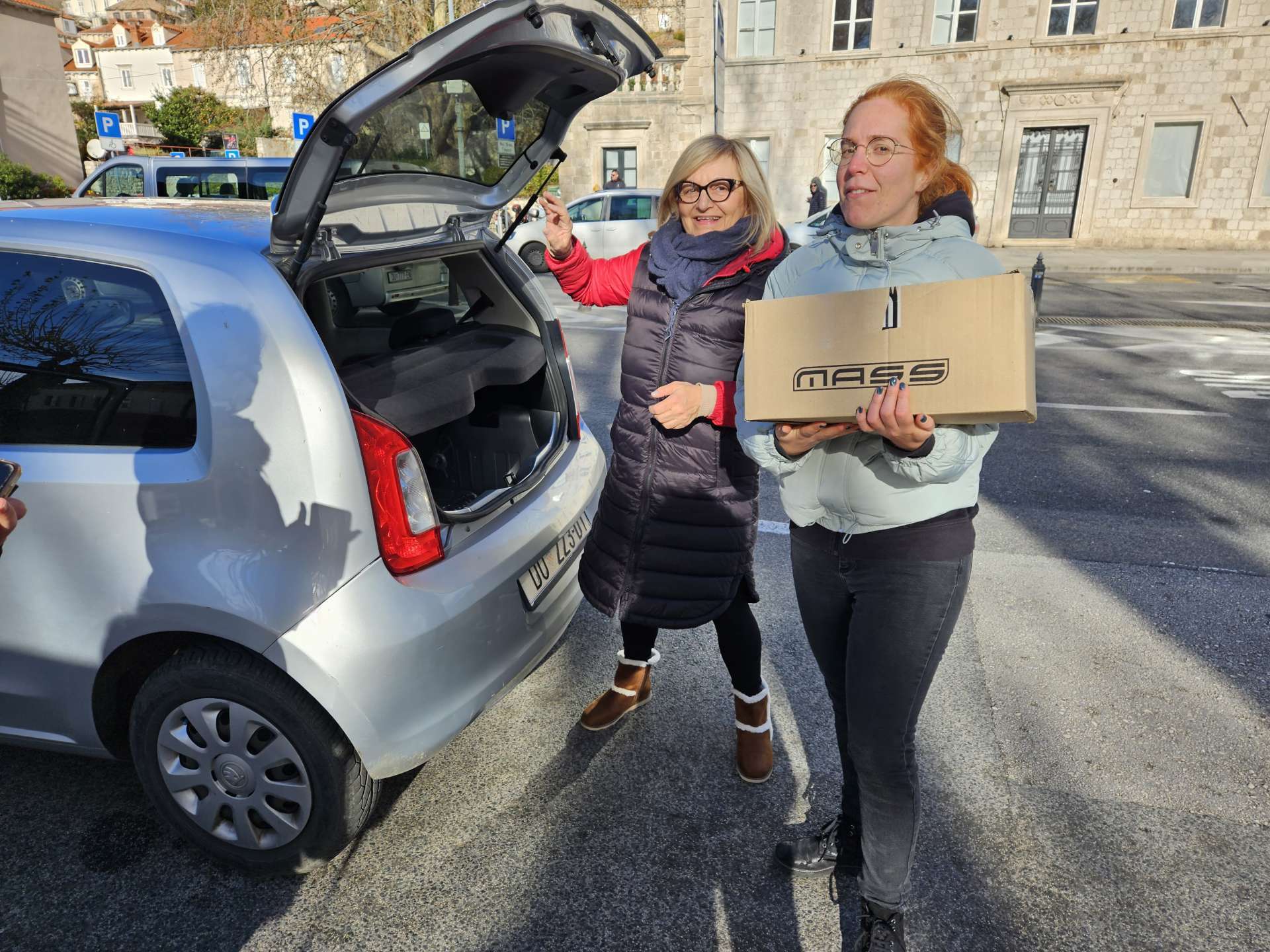 Započela 17. humanitarna akcija "Podijelimo radost Božića"