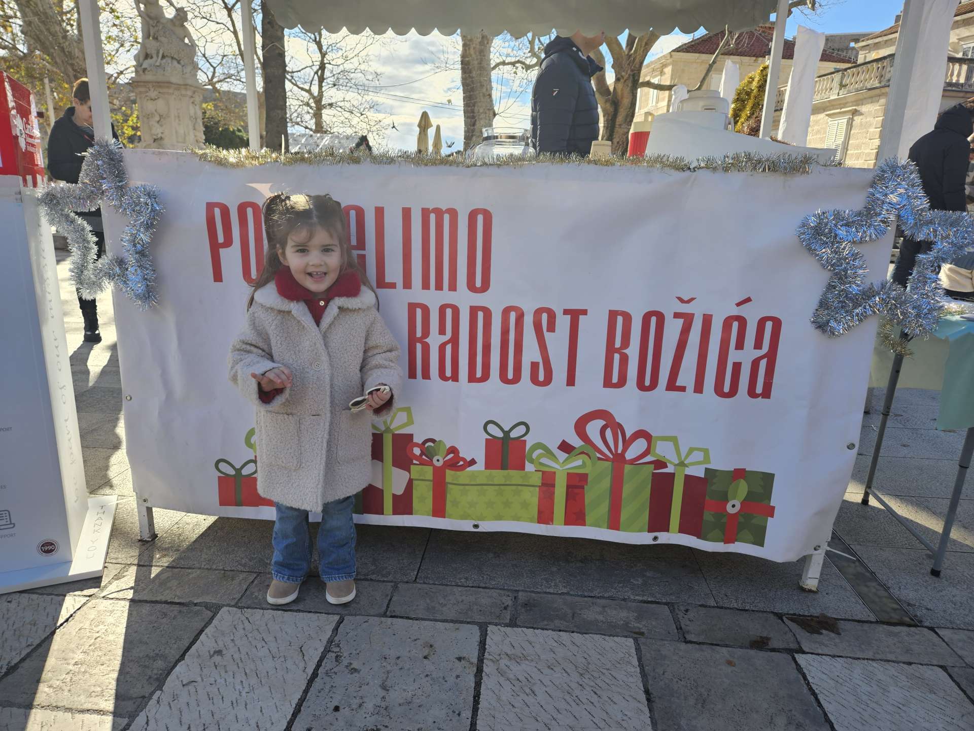 PRB: Tri i pol tone namirnica prikupljeno za potrebite u Vrhbosanskoj nadbiskupiji